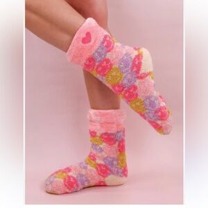 Valentine’s NWT Simply Southern Camper Socks